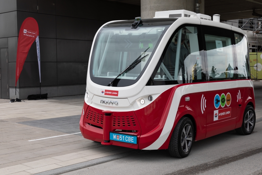 Autonomer Bus in der Seestadt