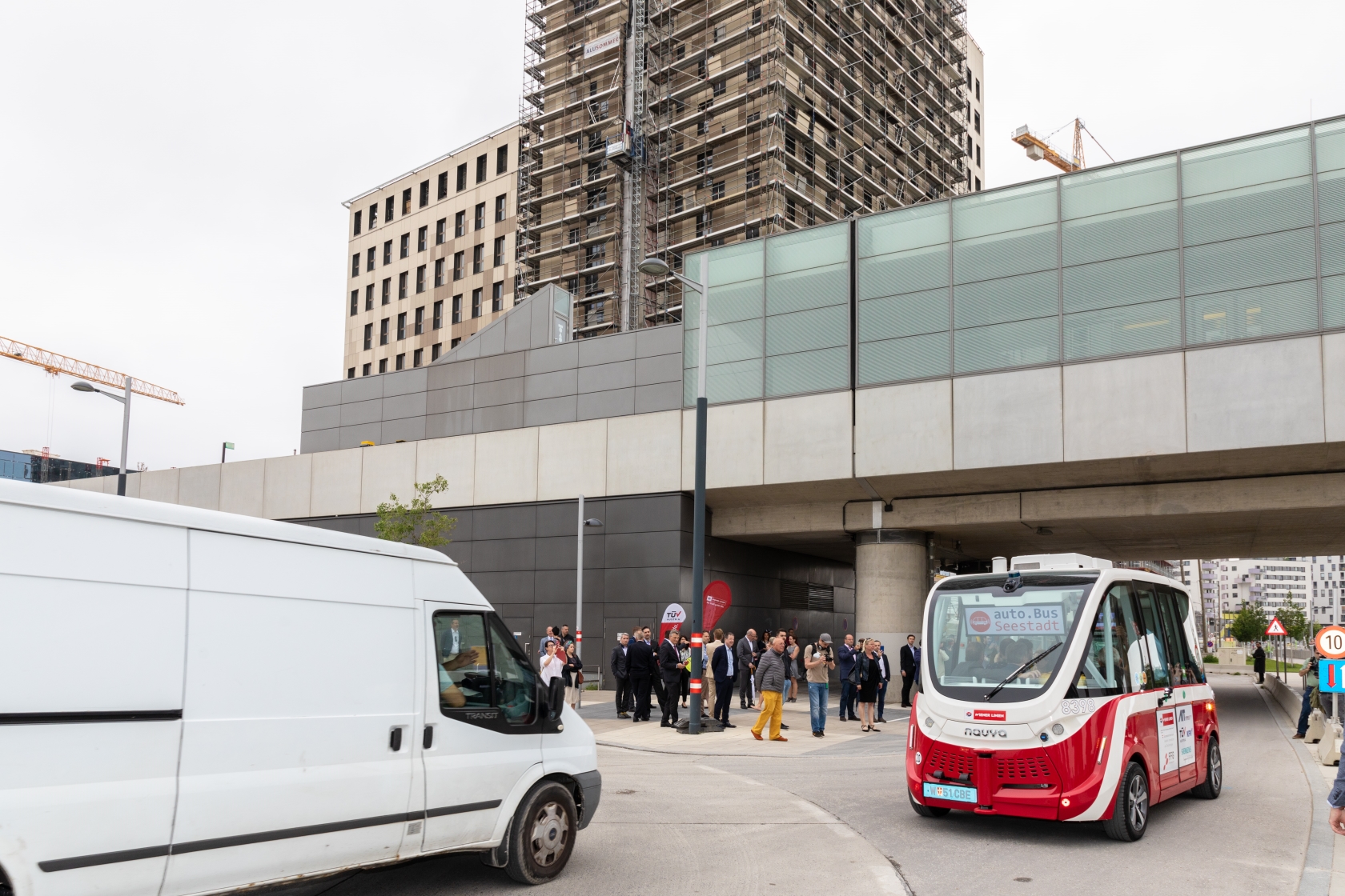 Autonomer Bus in Seestadt