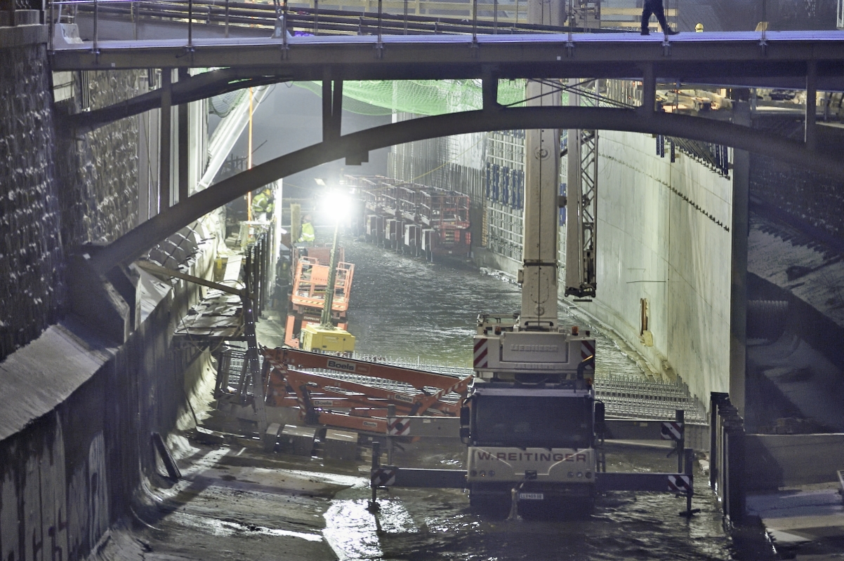 Baustelle der Linien U4 und U2 bei der Station Pilgramgasse.