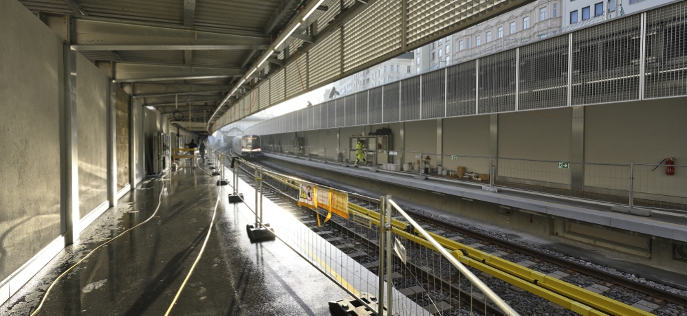 Baustelle der Linien U4 bei der Station Pilgramgasse.