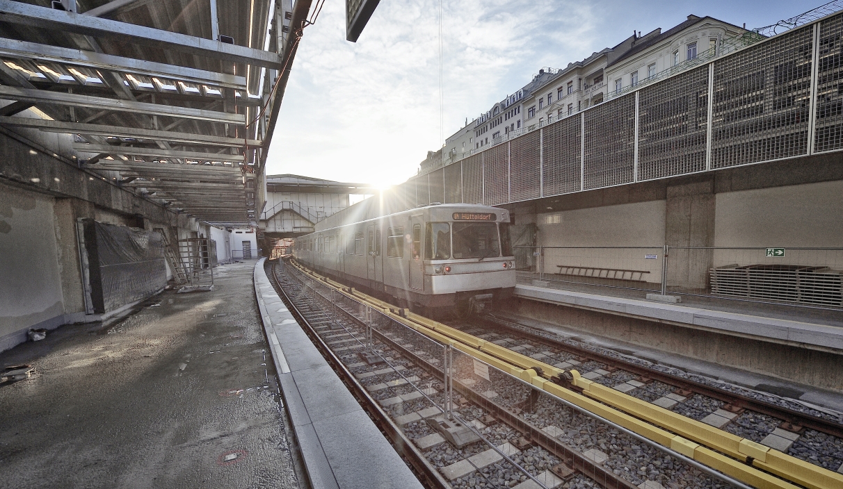 Baustelle der Linien U4 bei der Station Pilgramgasse.