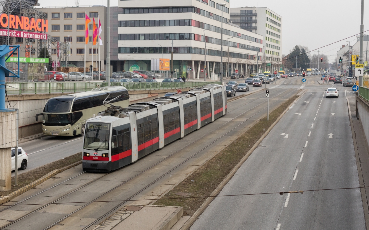 Linie 25  Fahrtrichtung Floridsdorf