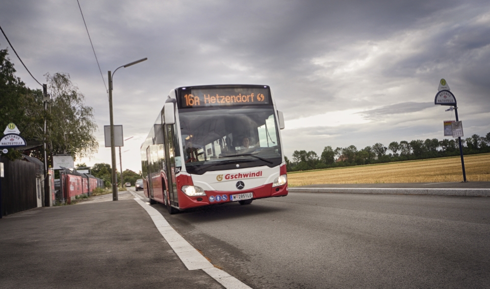 Autobus der Linie 16A