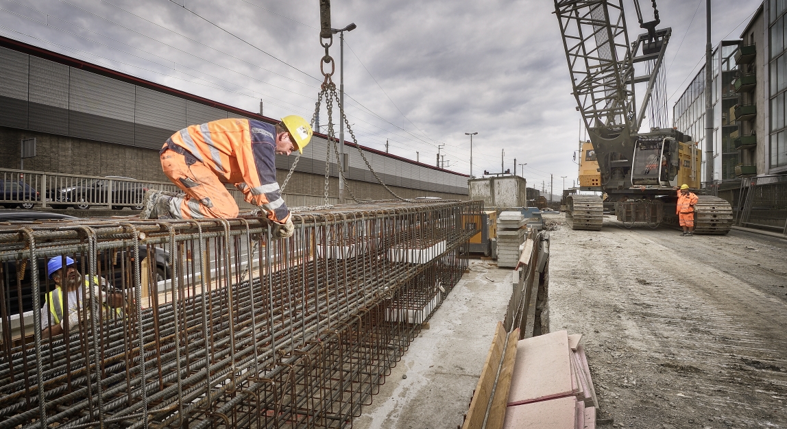 Baustelle der U2 am Matzleinsdorfer Platz, die geplante veränderte Verkehrsführung macht umfangreiche Arbeiten notwendig.