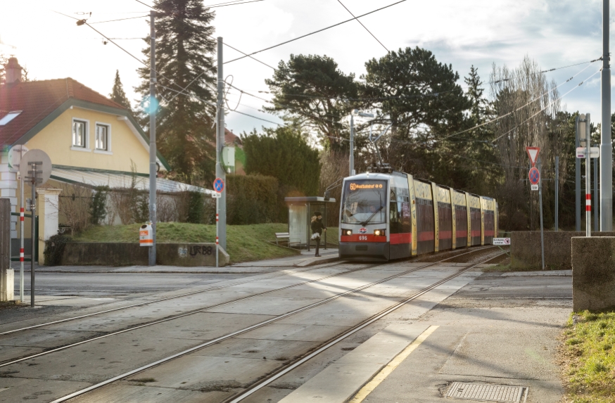 Linie 60  Station Anton Kriegler Gasse Fahrtrichtung Westbahnhof