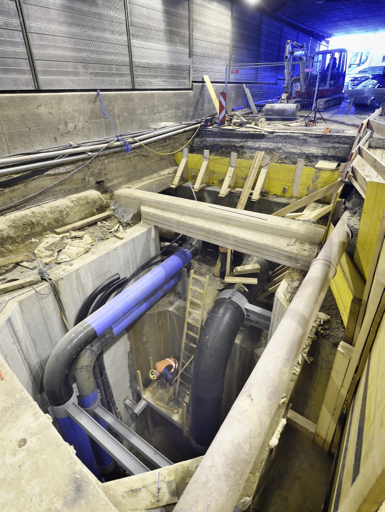 Baustelle der U2 am Matzleinsdorfer Platz, die geplante veränderte Verkehrsführung macht umfangreiche Arbeiten notwendig.