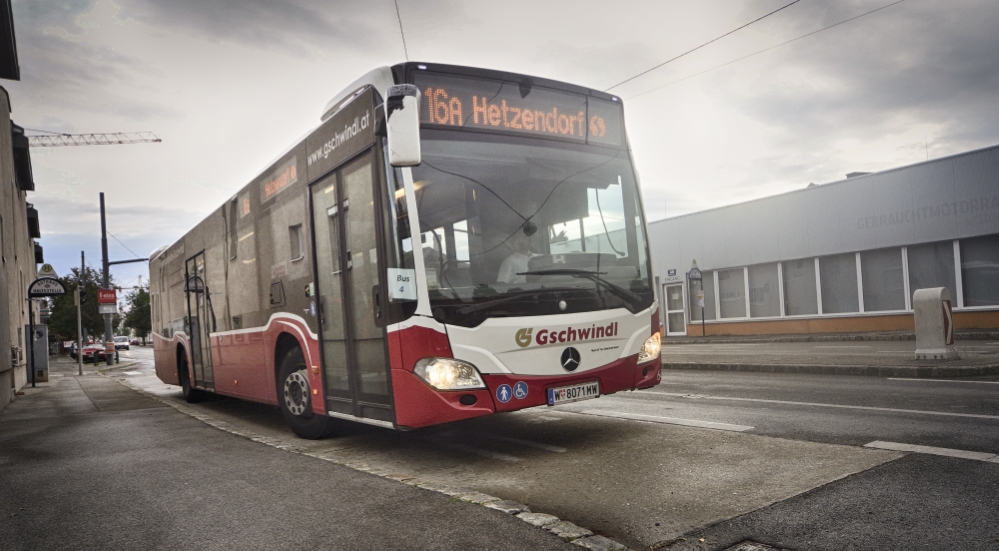 Autobus der Linie 16A