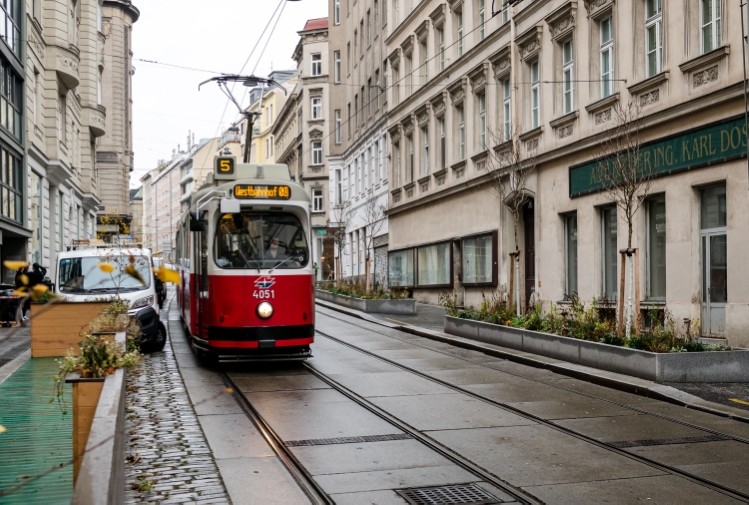 Bim; Straßenbahn; Bim; Tram; Tramway