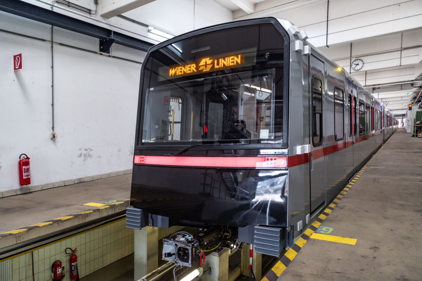 U-Bahn X-Wagen FeliX am Bahnhof Erdberg