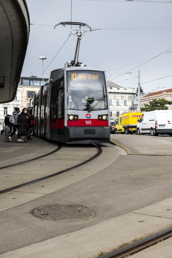 Ulf Linie 10 in Hietzing Fahrtrichtung Unter St.Veit