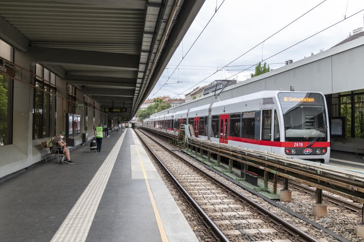 Die Linie U6 in der Station Thaliastraße