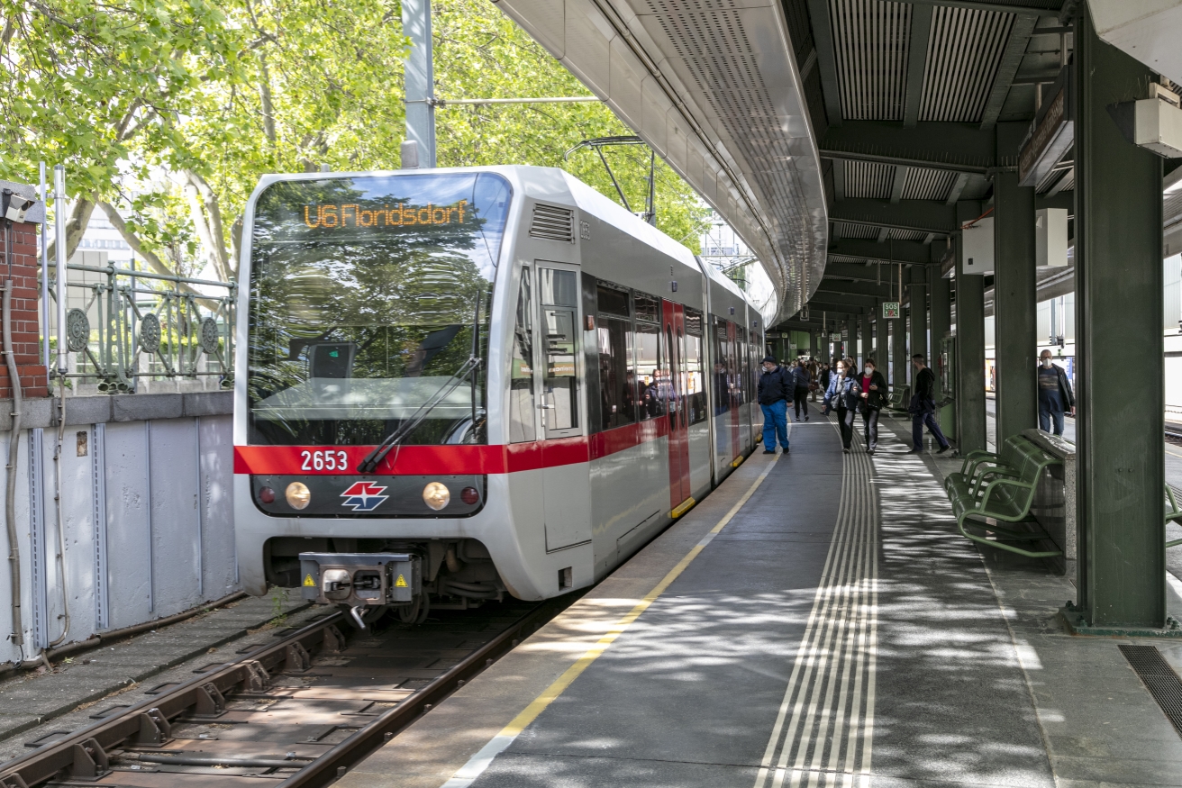 Die Linie U6 in der Station Michelbeuern AKH