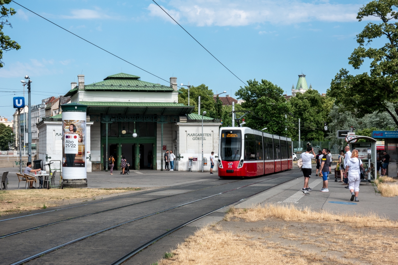 Linie 6 Fahrtrichtung Burggasse-Stadthalle