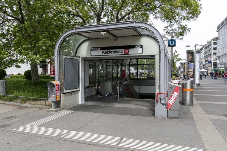 U1-Station Keplerplatz