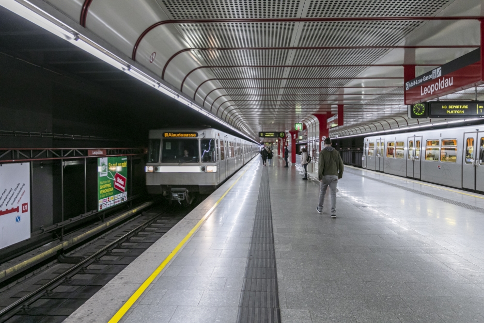 Silberpfeil in der U1-
Station Leopoldau