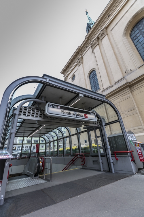 U1-Station Nestroyplatz