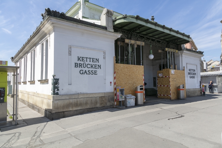 U4-Station Kettenbrückengasse