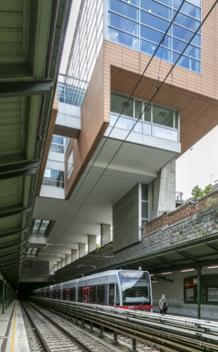 Die Linie U6 in der U6-Station Burggasse Stadthalle