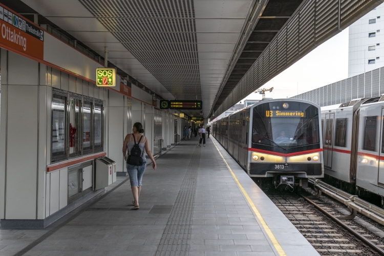 Die Linie U3 in der Station Ottakring