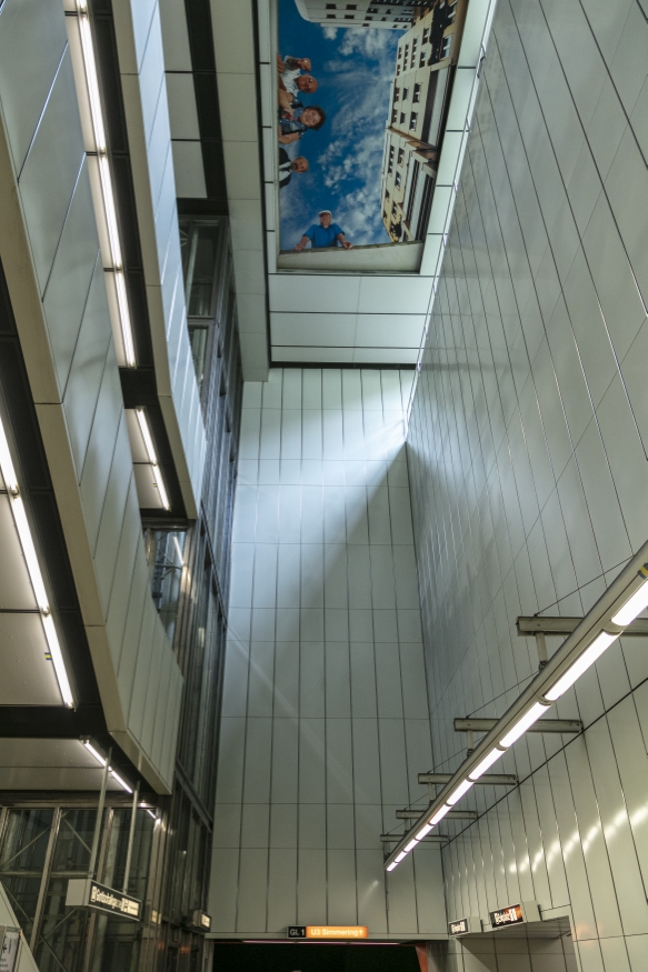 Kunstwerk in der U3-Station Enkplatz