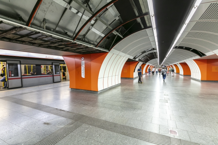 U3-Station Westbahnhof