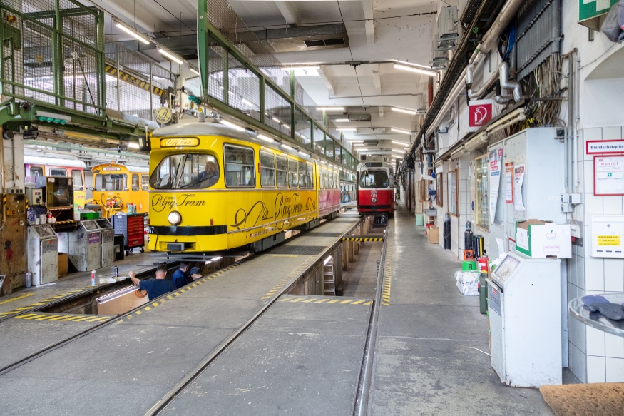 Bahnhof Favoriten