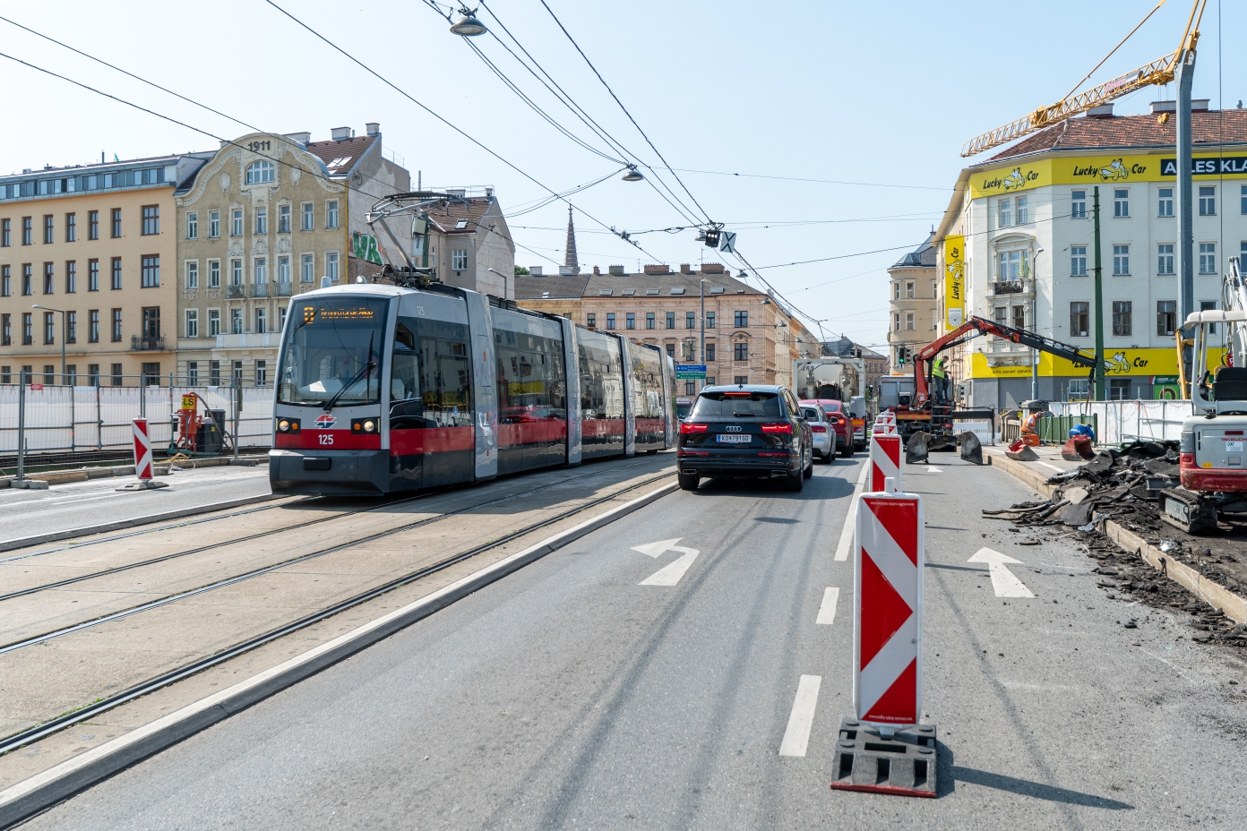 Linie O  auf der Franzensbrücke kurz  vor Generalsanierung