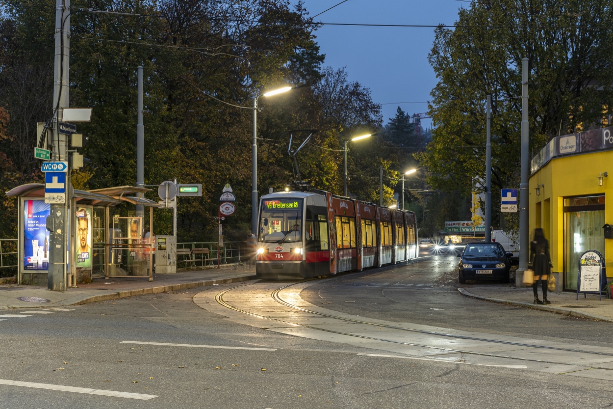 Die Linie 49 in der End und Anfangsstelle Hütteldorf