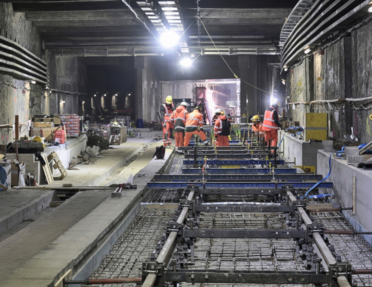 Gleisarbeiten im U2-Tunnel im Bereich Landesgerichtsstraße